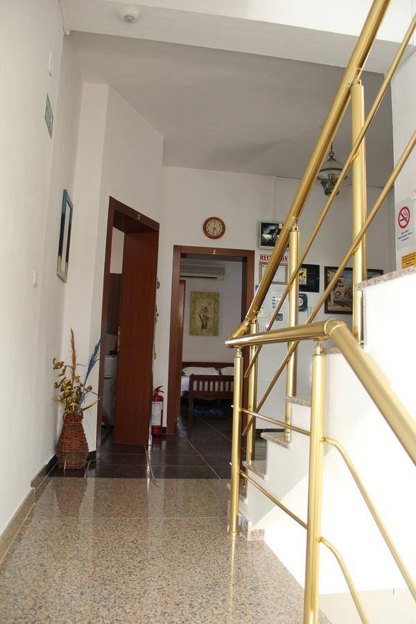 Hotel Italia Tirana Exterior foto